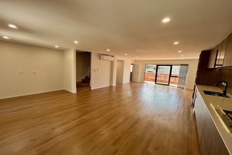 Photo of property in 41a Kelwyn Road, Kelston, Auckland, 0602