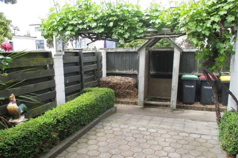 Photo of property in 4/318 Gloucester Street, Christchurch Central, Christchurch, 8011