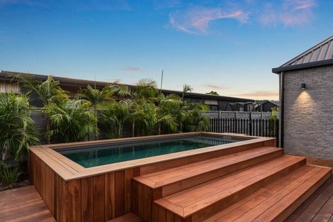 Photo of property in 21 William Gilbert Drive, Mangawhai, 0505