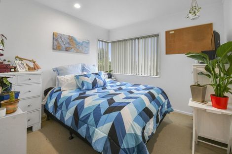 Photo of property in 1 Amarillo Place, Manurewa, Auckland, 2105