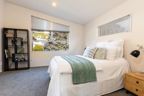 Photo of property in 11 Sedgley Grove, Churton Park, Wellington, 6037