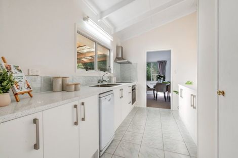 Photo of property in 12 Simon Ellice Drive, Bayview, Auckland, 0629