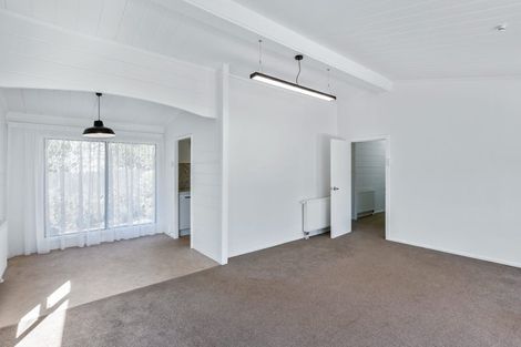 Photo of property in 30 Middleton Road, Johnsonville, Wellington, 6037
