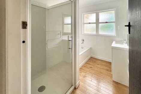 Photo of property in 64 Chesham Avenue, Waipahihi, Taupo, 3330