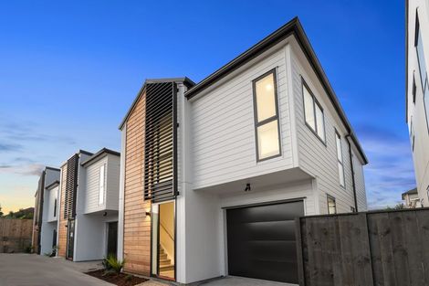 Photo of property in 33c Stanley Avenue, Milford, Auckland, 0620