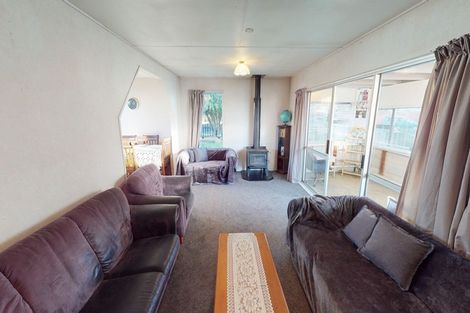 Photo of property in 20 Grenville Street, Levin, 5510