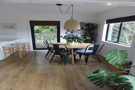 Photo of property in 2 Otonga Way, Churton Park, Wellington, 6037