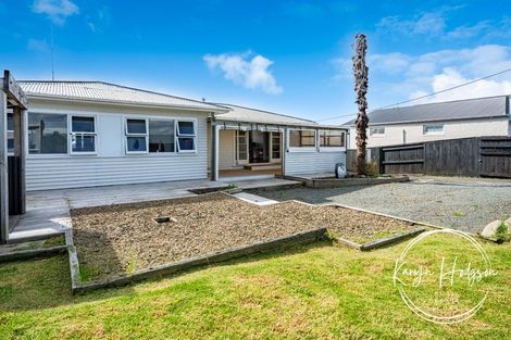 Photo of property in 103 Hurndall Street East, Maungaturoto, 0520