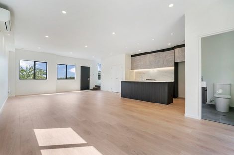 Photo of property in 57b Chequers Avenue, Glenfield, Auckland, 0629