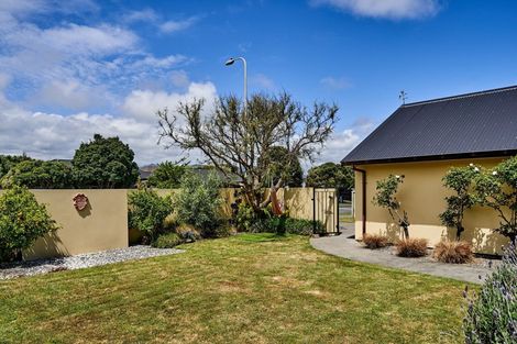 Photo of property in 79 Michael Road, Paraparaumu Beach, Paraparaumu, 5032