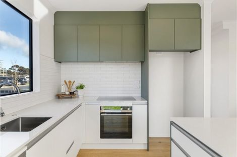 Photo of property in 3/241 Hill Road, The Gardens, Auckland, 2105