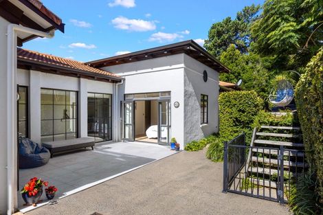 Photo of property in 21 Penwood Close, East Tamaki Heights, Auckland, 2016