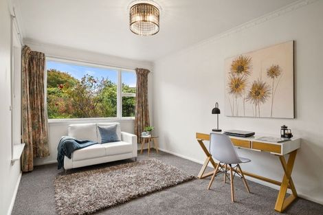 Photo of property in 16 Ilfracombe Place, Burnside, Christchurch, 8053