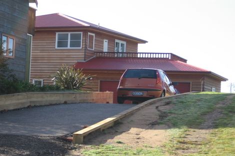 Photo of property in 13 Coutts Road, Pauanui, Hikuai, 3579