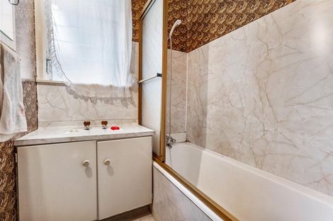 Photo of property in 7 Abbotleigh Avenue, Te Atatu Peninsula, Auckland, 0610