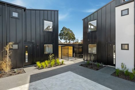 Photo of property in 8/9 Marcroft Street, Woolston, Christchurch, 8062