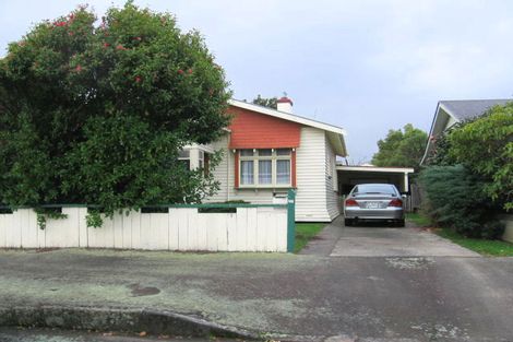 Photo of property in 119 Heretaunga Street, Palmerston North, 4414