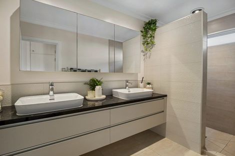 Photo of property in 28 Rita Street, Mount Maunganui, 3116