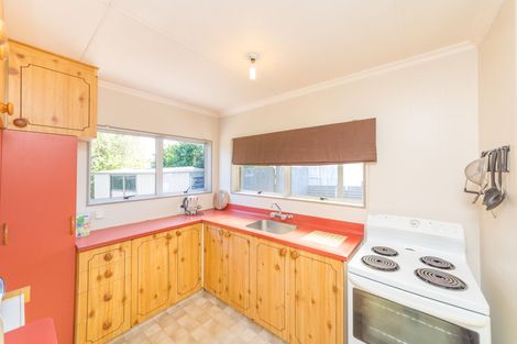 Photo of property in 8 Buller Place, Westbrook, Palmerston North, 4412