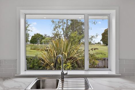 Photo of property in 70 Niven Street, Avondale, Christchurch, 8061