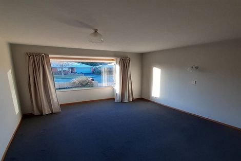 Photo of property in 15 Showgate Avenue, Sockburn, Christchurch, 8042