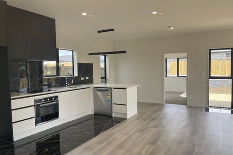 Photo of property in 46 Auranga Drive, Karaka, 2113