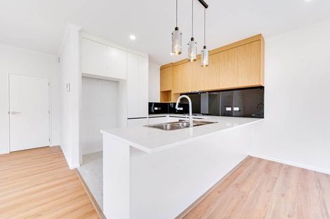 Photo of property in 180 Clevedon Road, Papakura, 2110