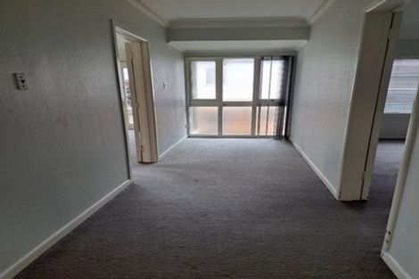 Photo of property in 280 Great South Road, Papakura, 2110