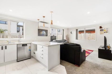 Photo of property in 46c Takanini School Road, Takanini, 2112