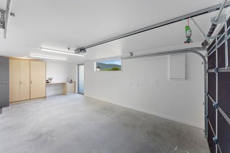 Photo of property in 4 Mirek Street, Waikanae, 5036