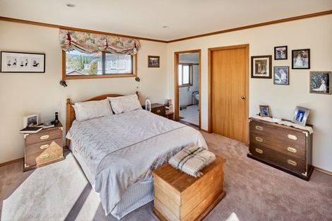 Photo of property in 7 Massey Avenue, Woburn, Lower Hutt, 5010