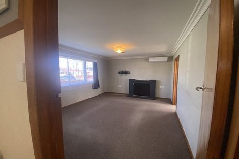 Photo of property in 19 Middlesex Street, Levin, 5510