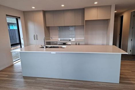 Photo of property in 11 Oakmill Drive, Casebrook, Christchurch, 8051