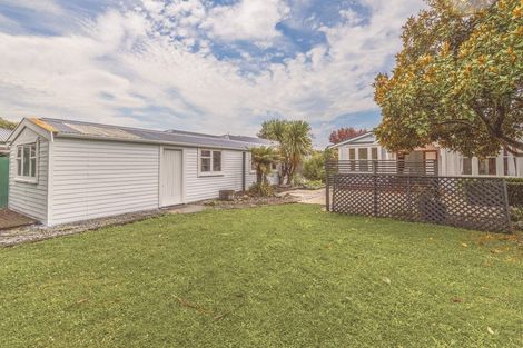 Photo of property in 41 Stapletons Road, Richmond, Christchurch, 8013