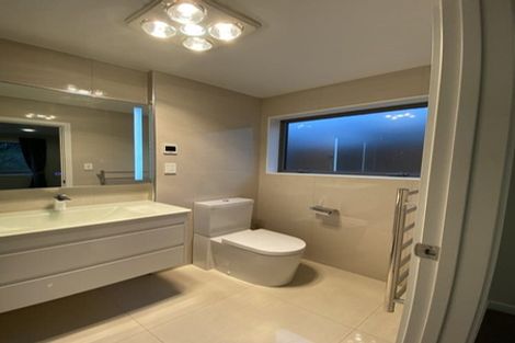 Photo of property in 70 Headland Drive, Long Bay, Auckland, 0630