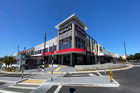 Photo of property in 17 Paretao Street, Massey, Auckland, 0614