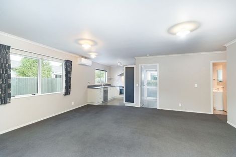 Photo of property in 6c Pokaka Street, Birchville, Upper Hutt, 5018