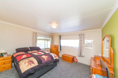 Photo of property in 8 Buller Place, Westbrook, Palmerston North, 4412