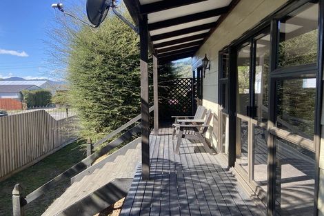 Photo of property in 4a Beach Road, Waikawa, Picton, 7220