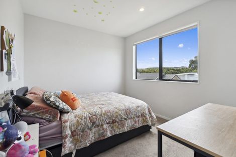 Photo of property in 890c Great South Road, Wiri, Auckland, 2104