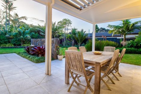 Photo of property in 6 Tiri Road, Milford, Auckland, 0620
