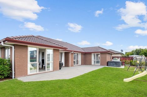 Photo of property in 2 Kawariki Drive, Baverstock, Hamilton, 3200