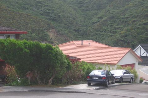 Photo of property in 13 Kapil Grove, Khandallah, Wellington, 6035