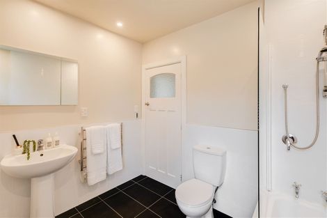 Photo of property in 95 Edward Avenue, Edgeware, Christchurch, 8013