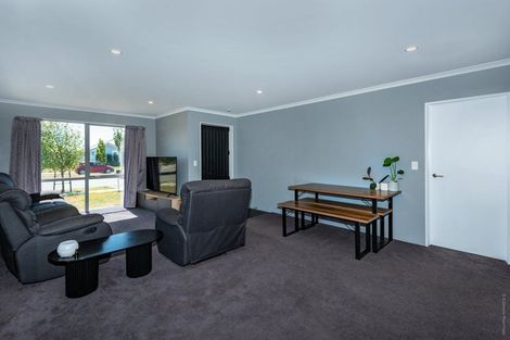 Photo of property in 18 Northmoor Boulevard, Rolleston, 7615