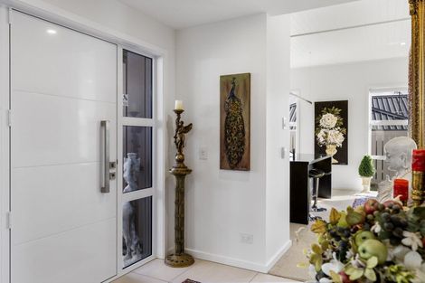Photo of property in 28 Victoria Street, Richmond Heights, Taupo, 3330