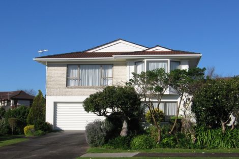 Photo of property in 2/55 Bramley Drive, Farm Cove, Auckland, 2012