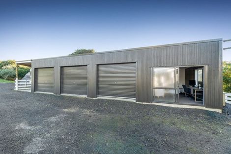 Photo of property in 6 Bridle Way, Hunua, Papakura, 2583