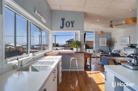Photo of property in 16a Shaw Road, Waihi Beach, 3611