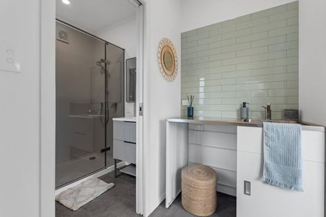 Photo of property in 36 Rimu Street, New Lynn, Auckland, 0600